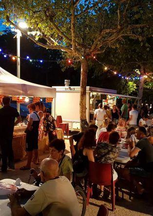 Marché Nocturne à Montaren et Saint Médiers